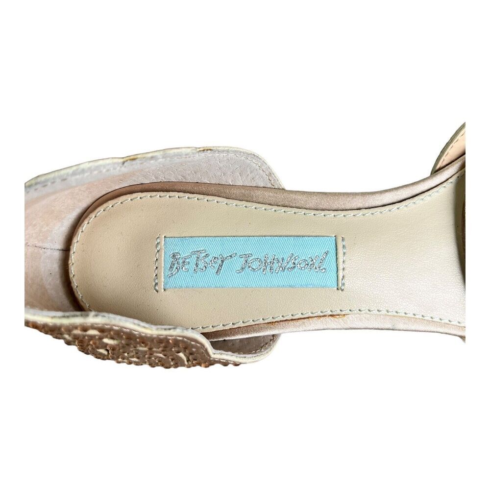 BETSEY JOHNSON Lucy Pink Rhinestones Cutout Pointed Slip On Flats Shoes Size 5 - Picture 6 of 10